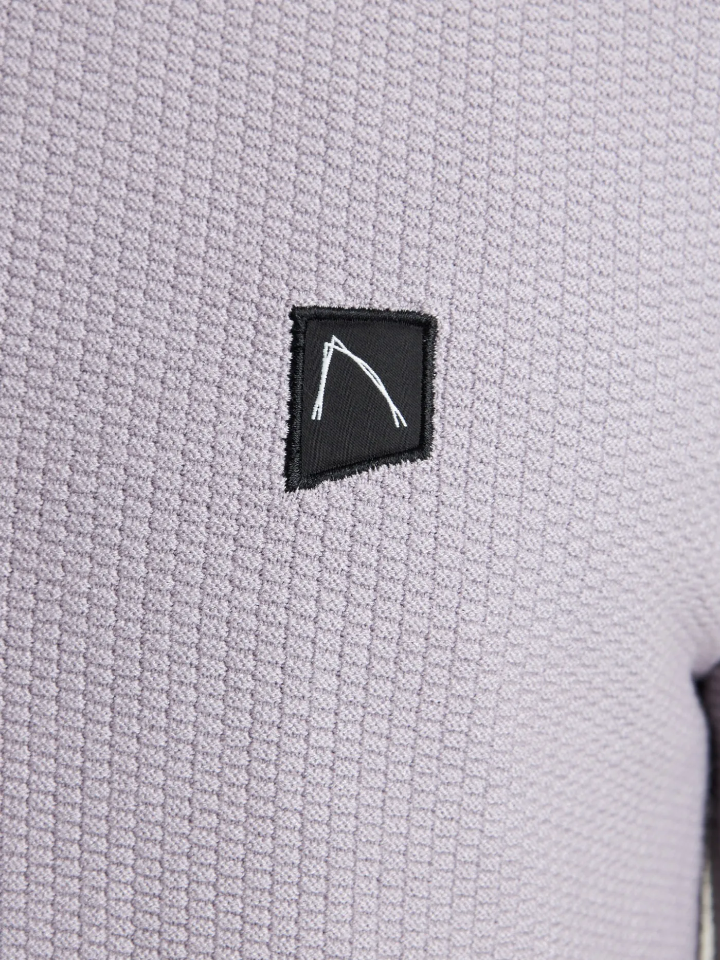 Armor Pullover