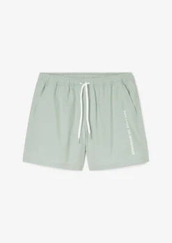 Badeshorts aus recyceltem Material