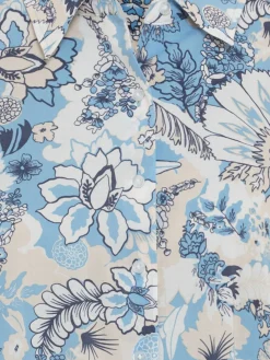 Bluse mit durchgehender Knopfleiste