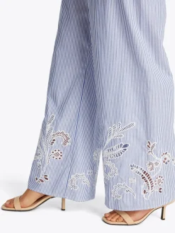 Broderie Anglaise Hose