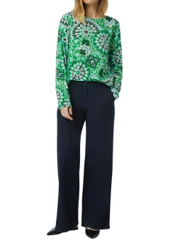 Feine Bluse mit seitlich geschlitztem Saum und abstraktem All-Over-Muster