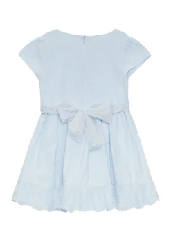Festives Kleid mit Tüll-Gürtel und Spitzen-Details