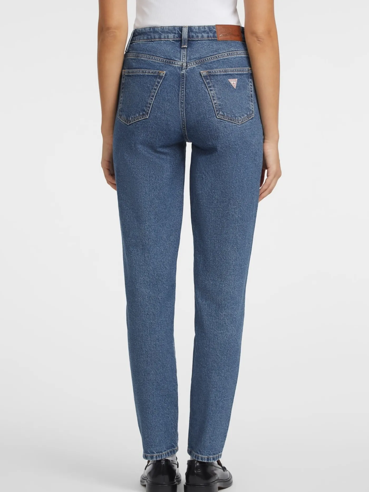 G06 Mom Jeans