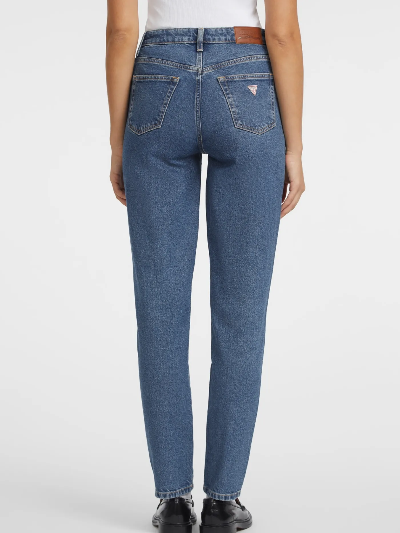 G06 Mom Jeans