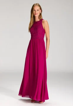 Hochgeschlossenes Chiffonkleid mit Stickerei