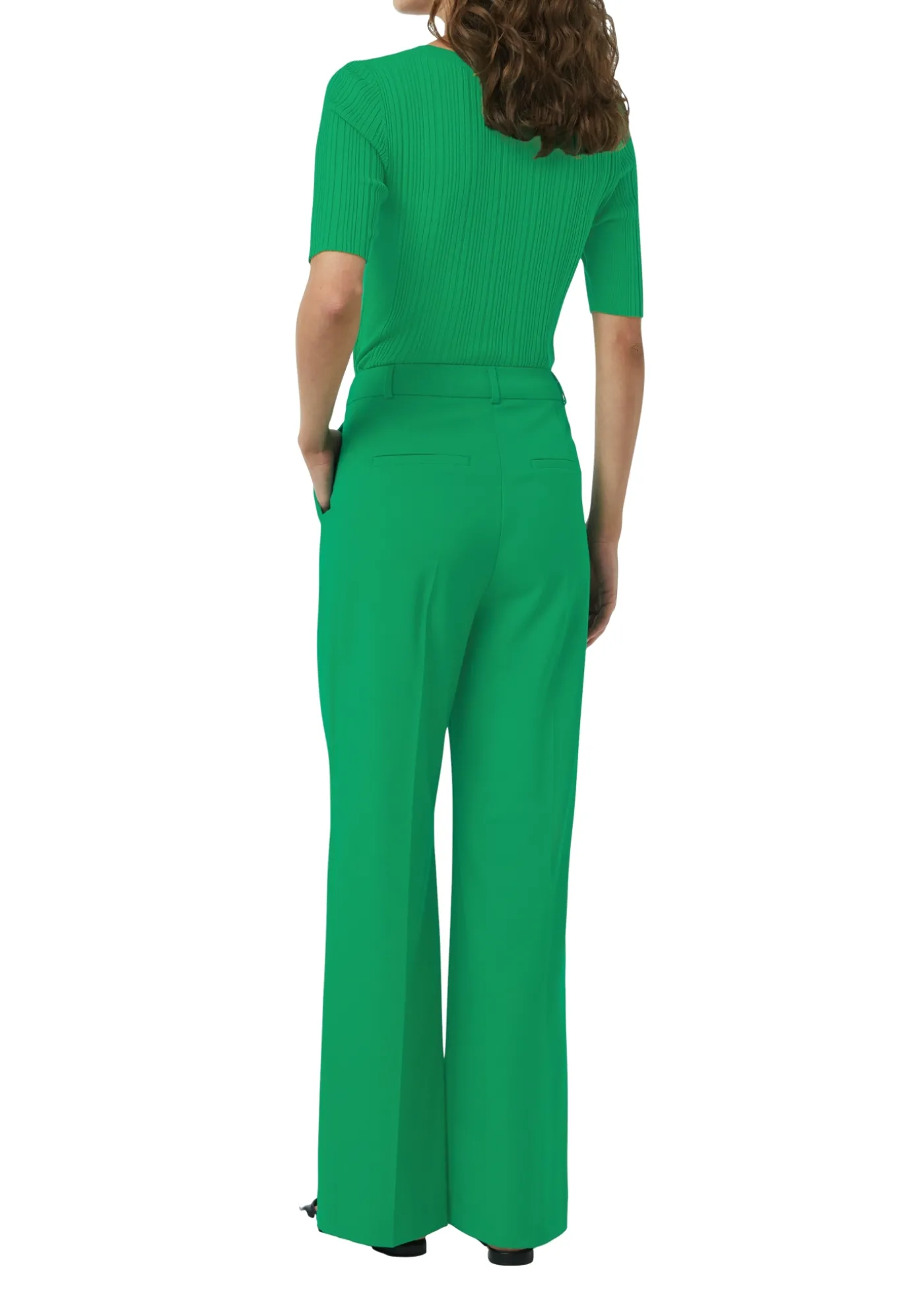 Hochwertige Hose im Loose Fit mit Formbund und Wide Leg