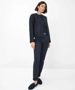 Hose im Feminine Fit