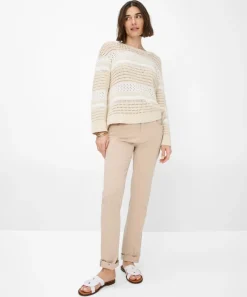 Hose im Feminine Fit