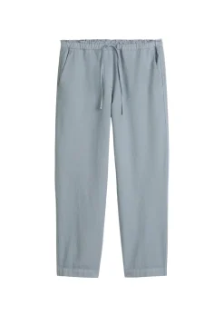 Hose mit Leinen