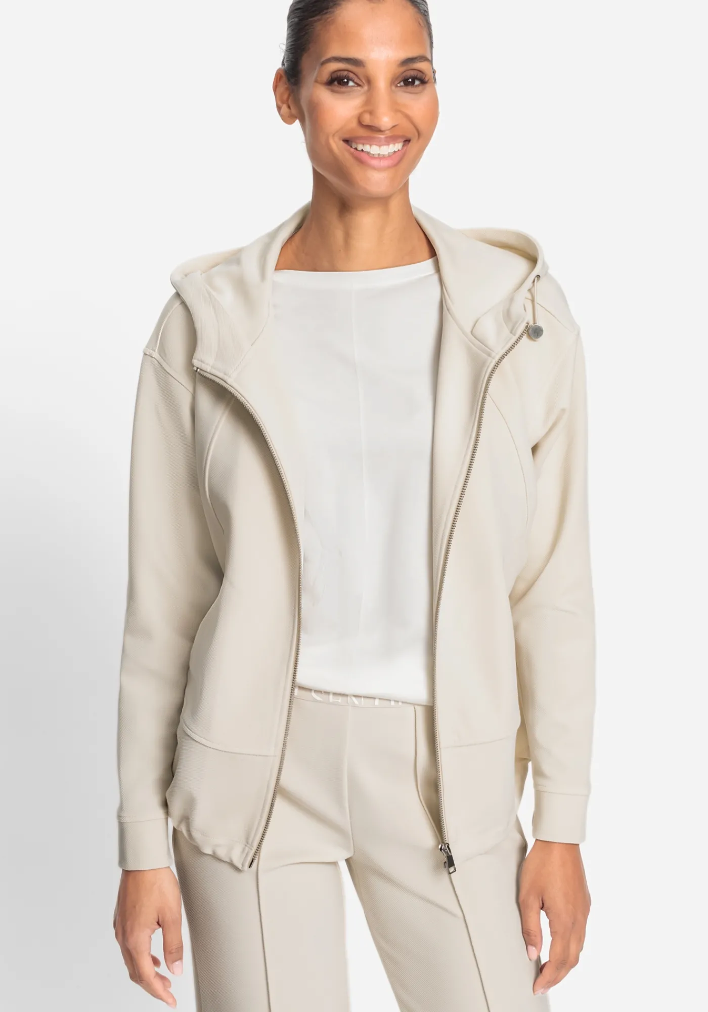 Jacke mit Kapuze