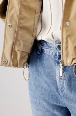 Jacke mit Kapuze
