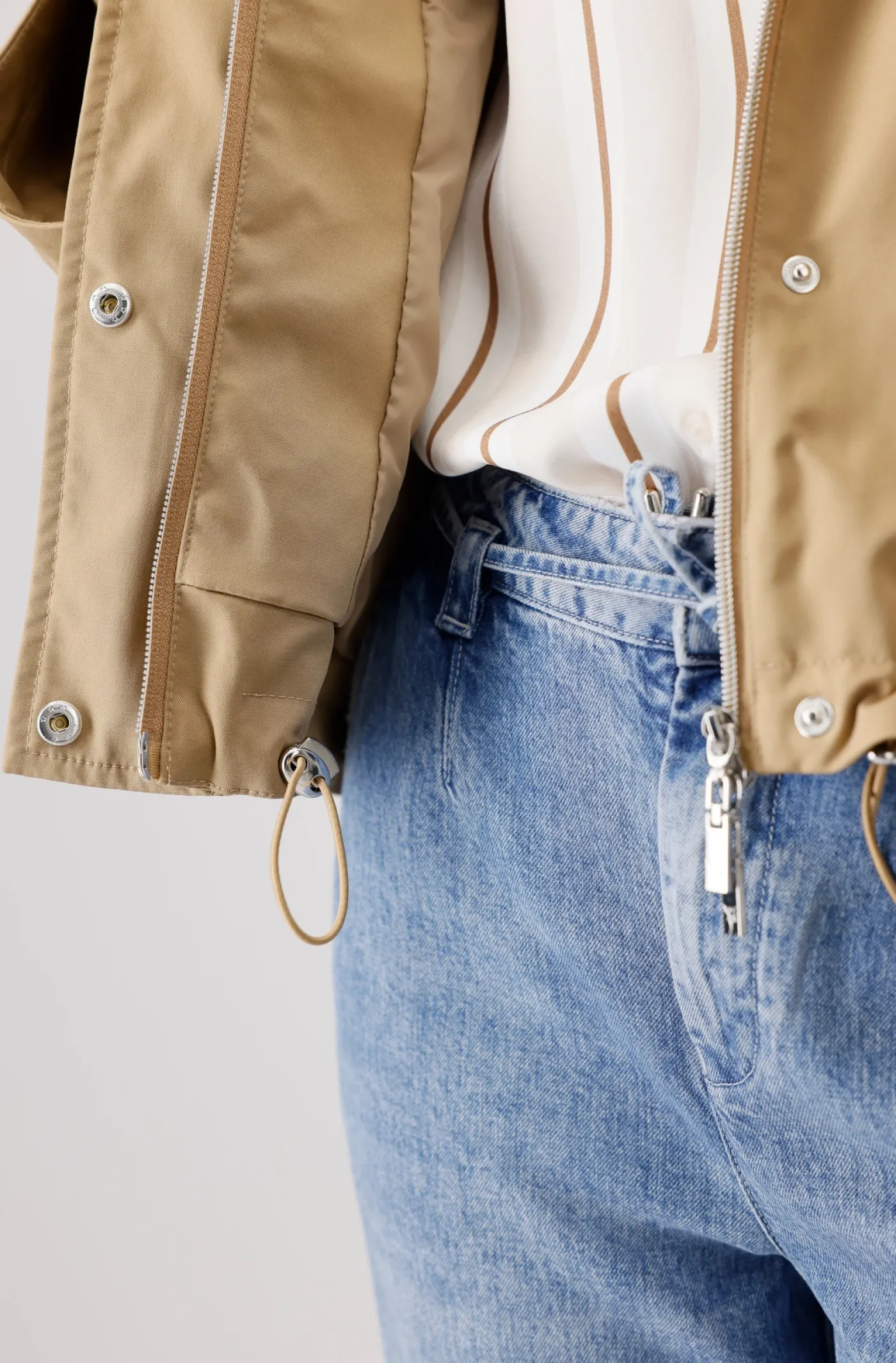 Jacke mit Kapuze