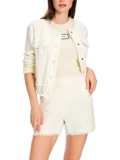 Jacke mit Nahtdetails