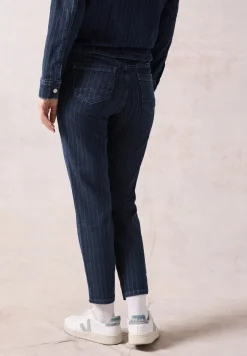 Jeans im Nadelstreifen-Look