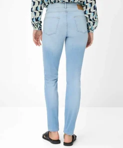 Jeans im Slim Fit