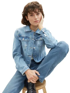 Jeansjacke mit recycelter Baumwolle
