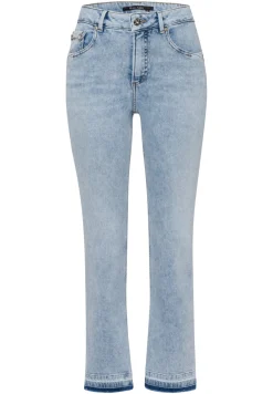 Jeans mit Schmuckapplikation