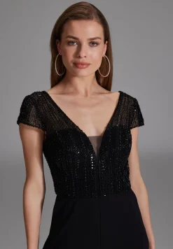 Jumpsuit mit Stickerei und kleinem Ärmelansatz