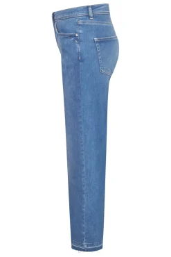 Kira Jeans