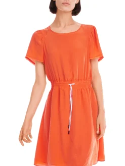Kleid mit Knittereffekt