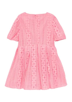 Kurzes Kleid aus Spitze mit elastischen Bündchen an den Ärmeln