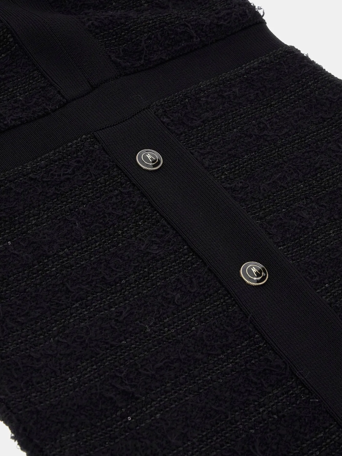 Kurzes Bouclé-Strickkleid