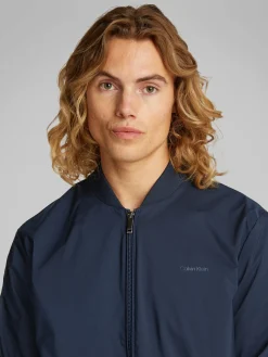 Matte Bomberjacke