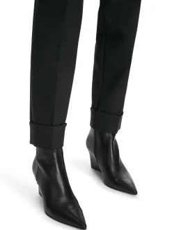 Modell FUSHUN - Hose mit Bügelfalte