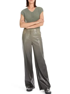 Modell WARRI in Fun-Leather