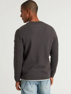 Oscar Round Pullover