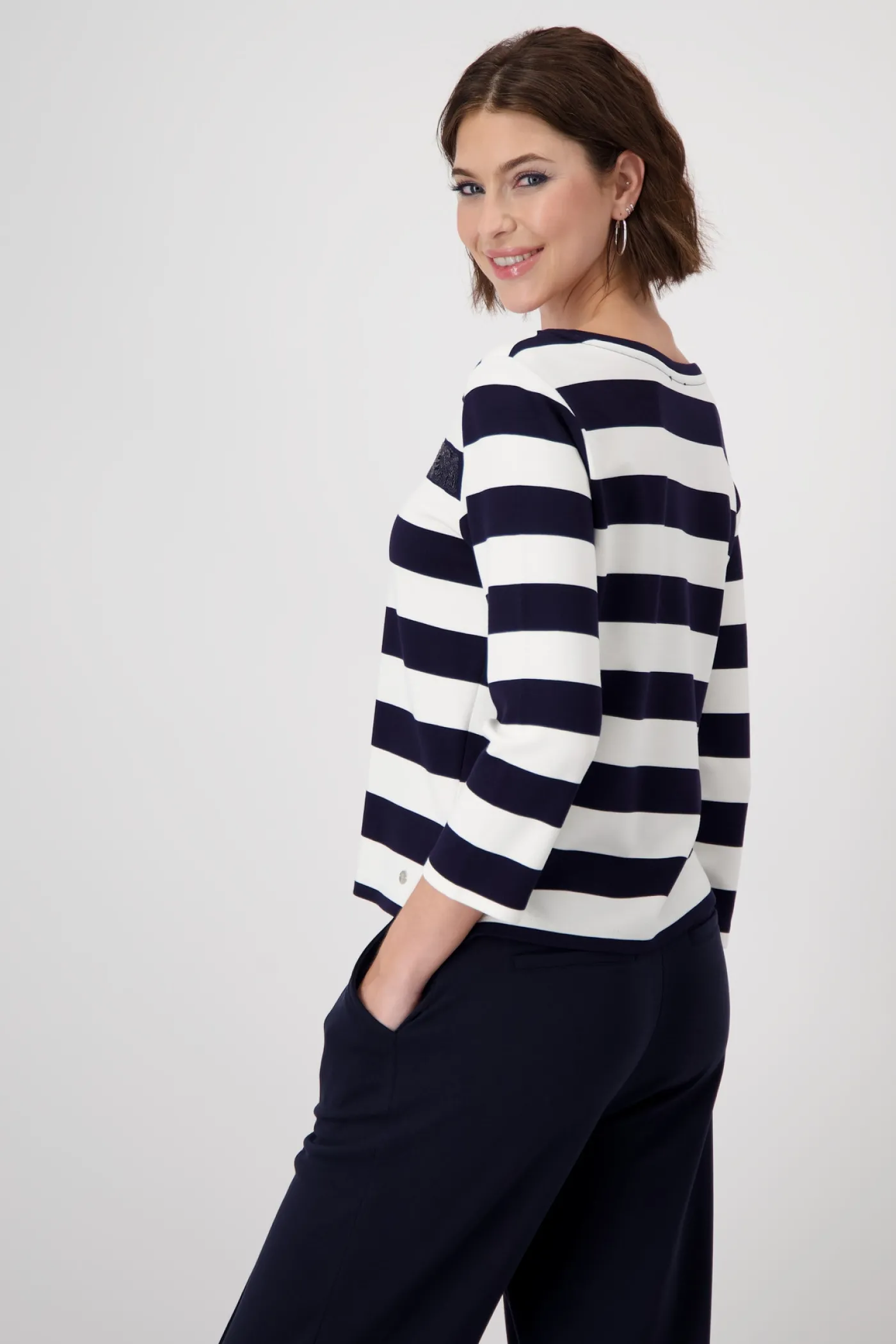 Ringel-Sweatshirt mit Pailletten