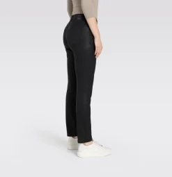 Schmale Hose im Leder-Look