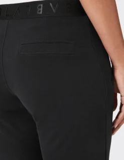 Shelly Sweathose