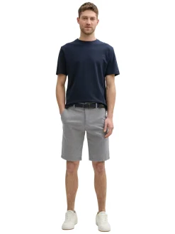 Slim Chino Shorts mit Gürtel