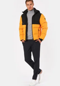 Steppjacke in auffallender Dessinierung