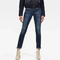 Straight Jeans