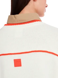 Sweater aus reiner Wolle