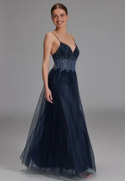 Tüllkleid mit funkelnder Ziersteinapplikation