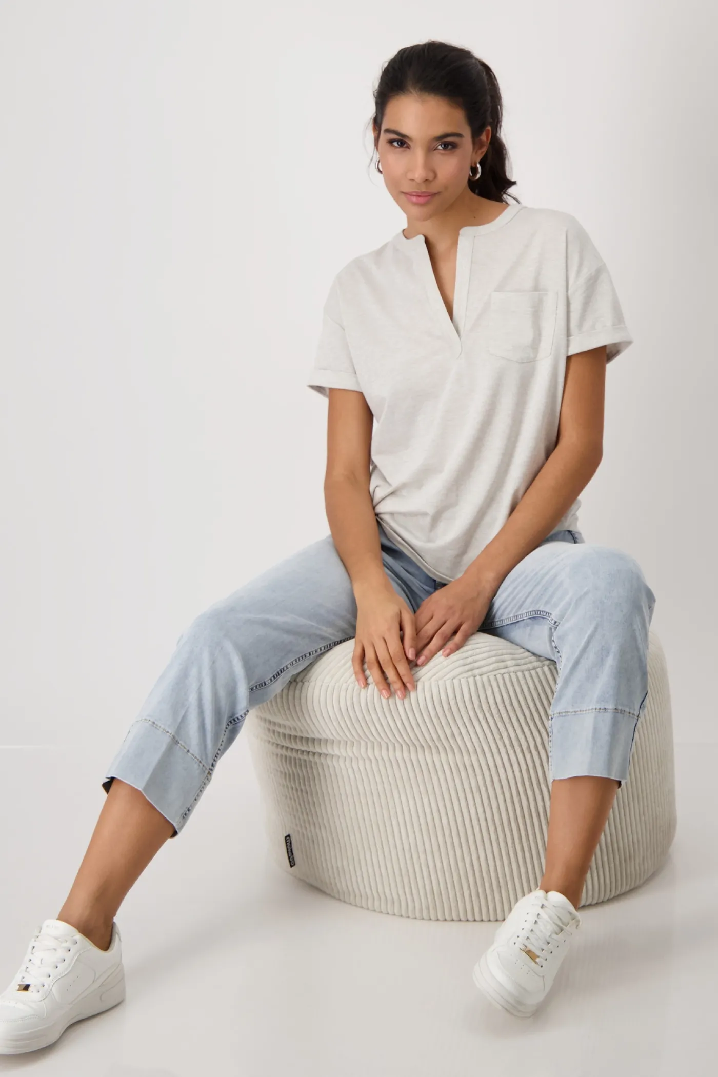 T-Shirt mit Brusttasche