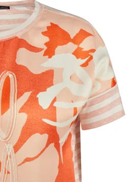 T-Shirt mit modernem Muster