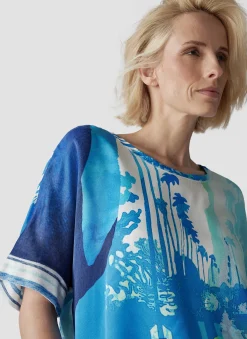 T-Shirt mit modernem Muster